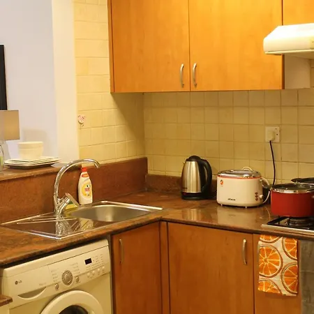 Spacious Studio Apartment In Dubai Marina Close To Metro And Beach المظهر الخارجي الصورة