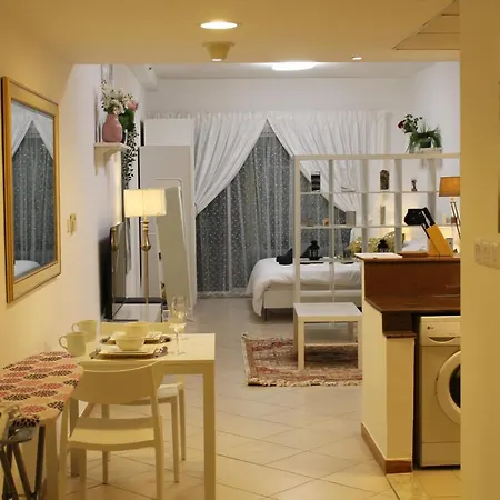 Spacious Studio Apartment In Dubai Marina Close To Metro And Beach المظهر الخارجي الصورة