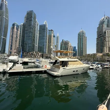 Spacious Studio Apartment In Dubai Marina Close To Metro And Beach المظهر الخارجي الصورة