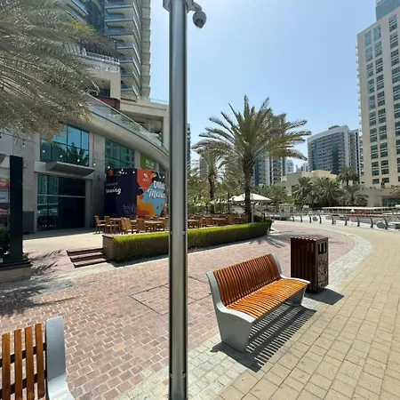 Spacious Studio Apartment In Dubai Marina Close To Metro And Beach المظهر الخارجي الصورة