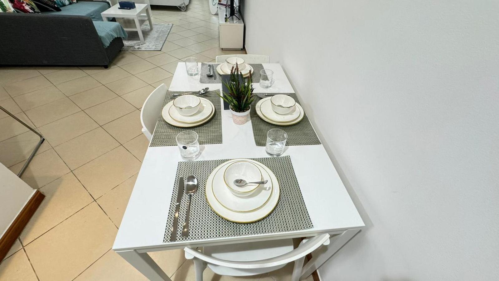 شقة Spacious In Marina Close To Metro And *