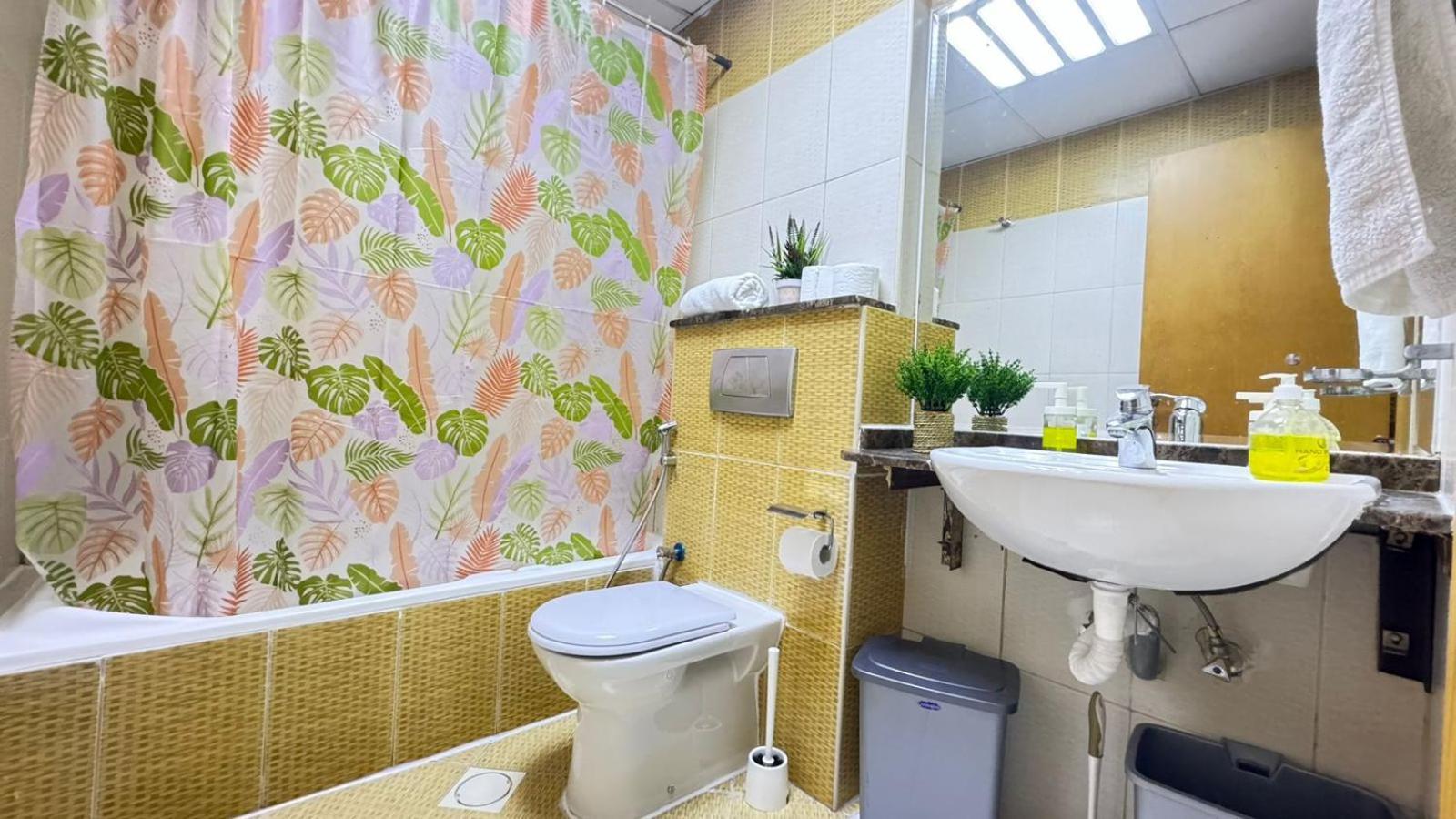شقة Spacious In Marina Close To Metro And