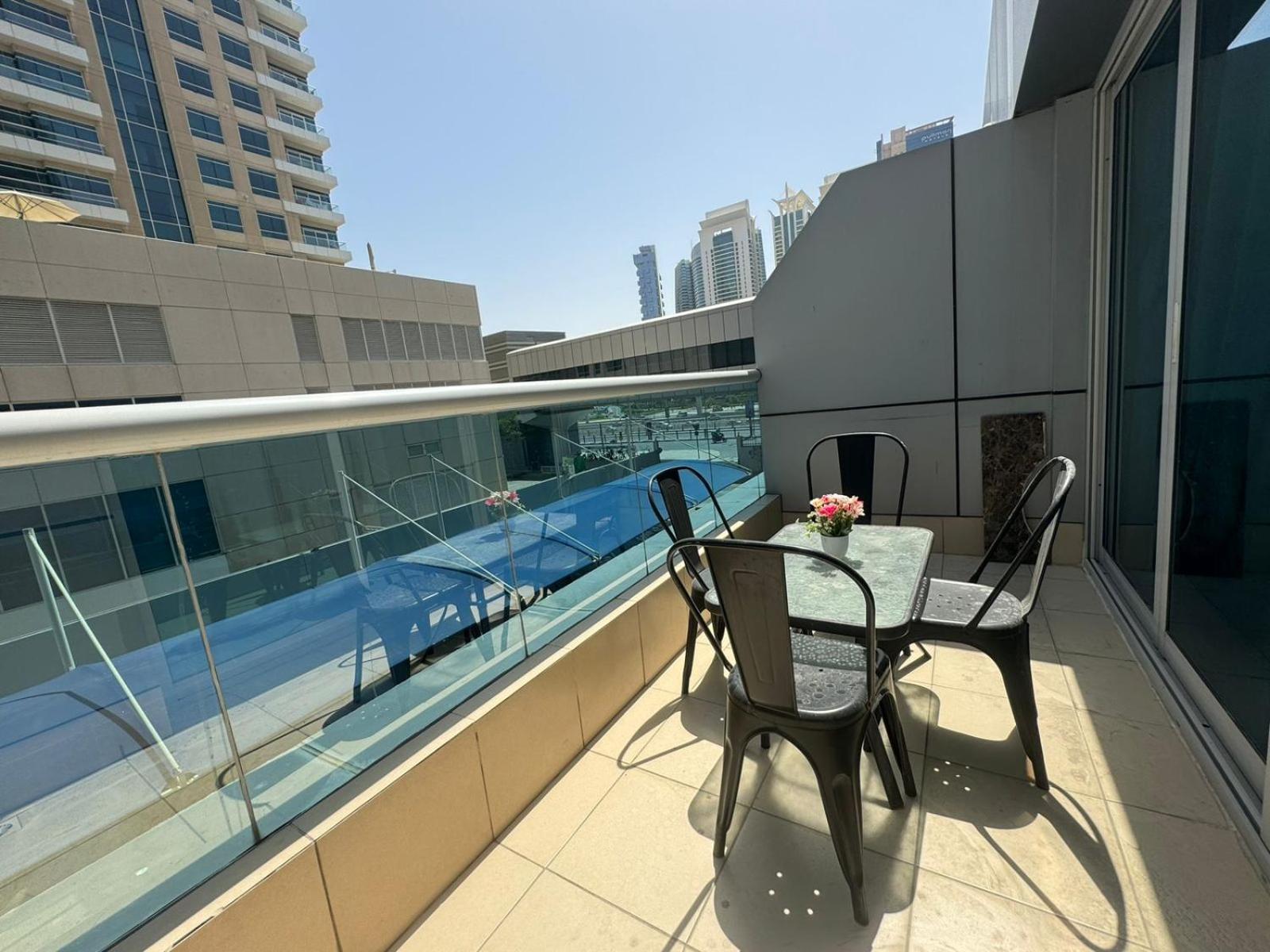 شقة Spacious In Marina Close To Metro And دبي